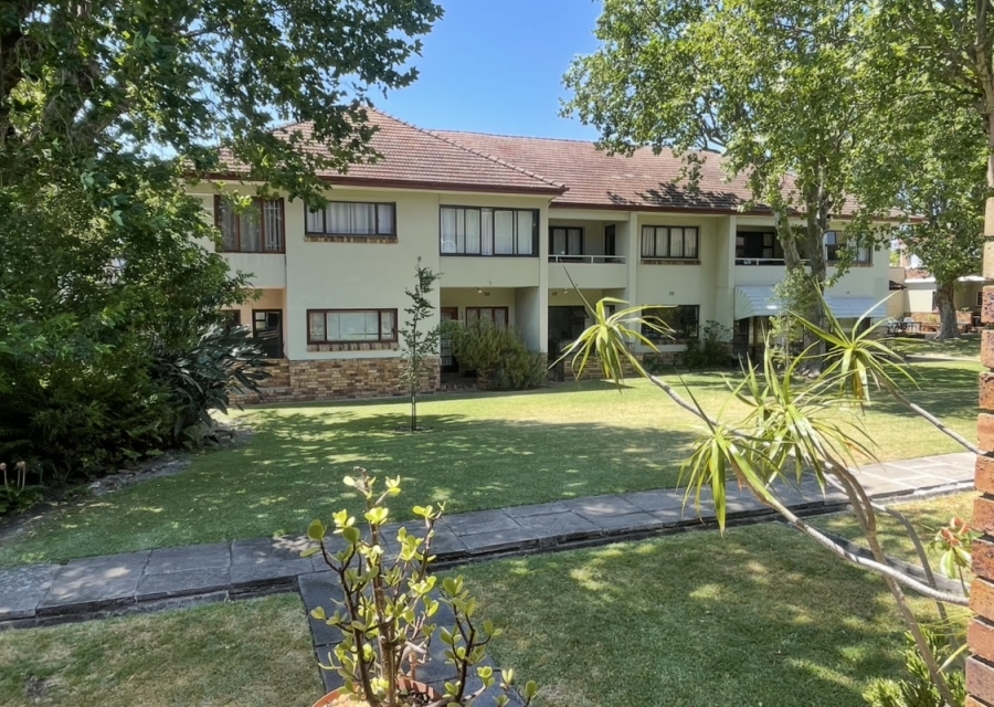 To Let 2 Bedroom Property for Rent in Kenilworth Western Cape